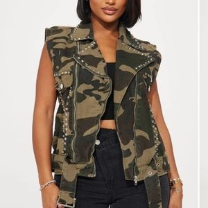 Brand new 2023 camo vintage style  denim vest